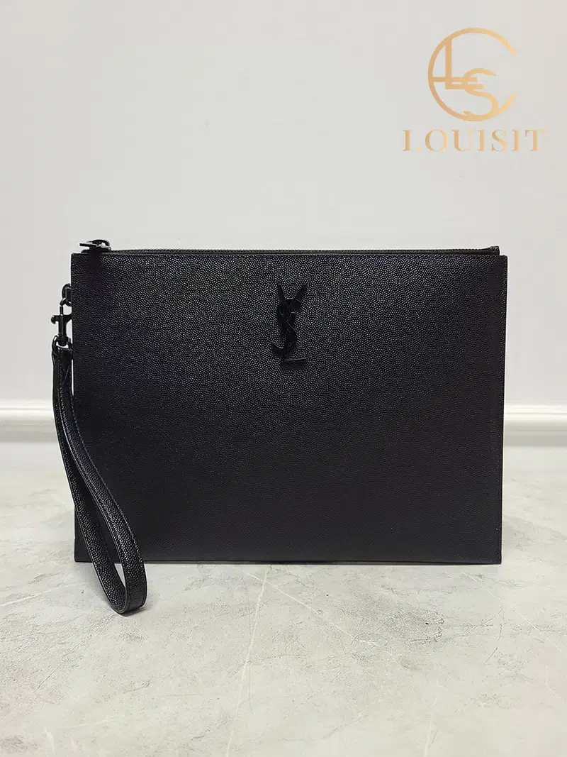 생로랑 블랙 YSL 모노그램 레더 스트랩 클러치백